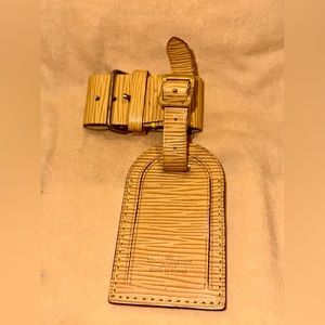 Louis Vuitton Epi Luggage Tag And Poignet Set